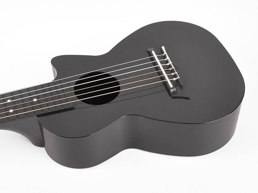 Korala PUG-40-BK guitarlele polycarbonaat